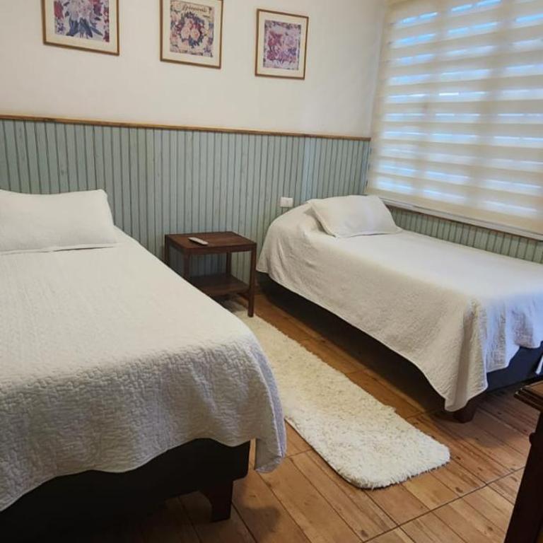 HOSTAL LA MODERNA - Twin Room - 1