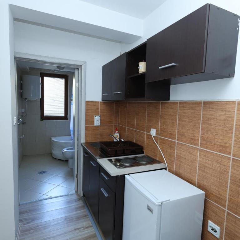 Aber Apartmani Kopaonik - Apartman sa Terasom - 17