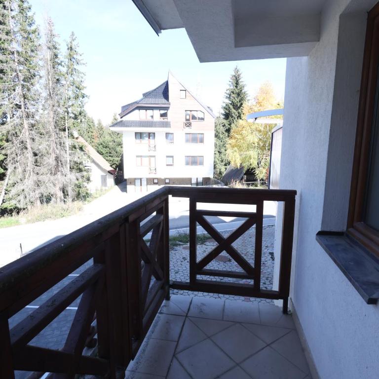 Aber Apartmani Kopaonik - Apartman sa Terasom - 28