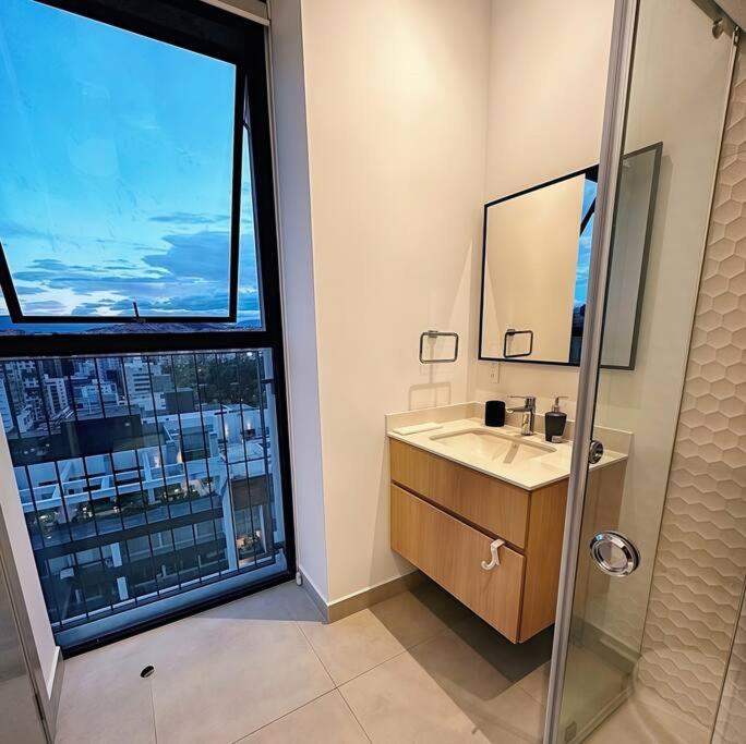 Exótico Departamento En La Carolina Gym, Piscina, Jacuzzi - Apartamento de 2 dormitorios - 19