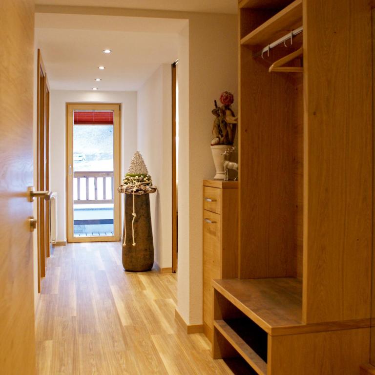 Apart Auhof - Apartment mit 2 Schlafzimmern und Balkon - 9