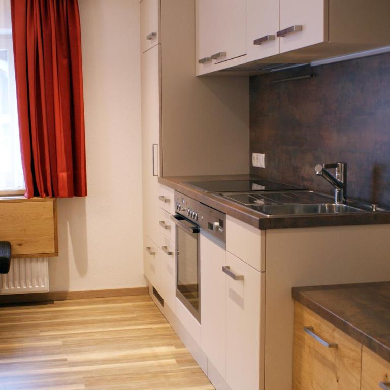 Apart Auhof - Apartment mit 2 Schlafzimmern und Balkon - 12