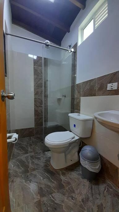Acogedora Casa De Campo Con Jakuzzi, Descanso Garantizado - Casa de 3 dormitorios - 13