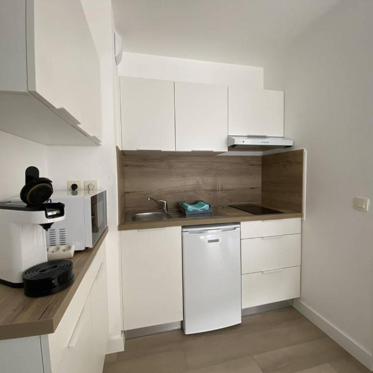 T2 à Cambo-les-Bains avec Wifi, Terrasse, 2 Pers. - Appartement 1 Chambre - 9