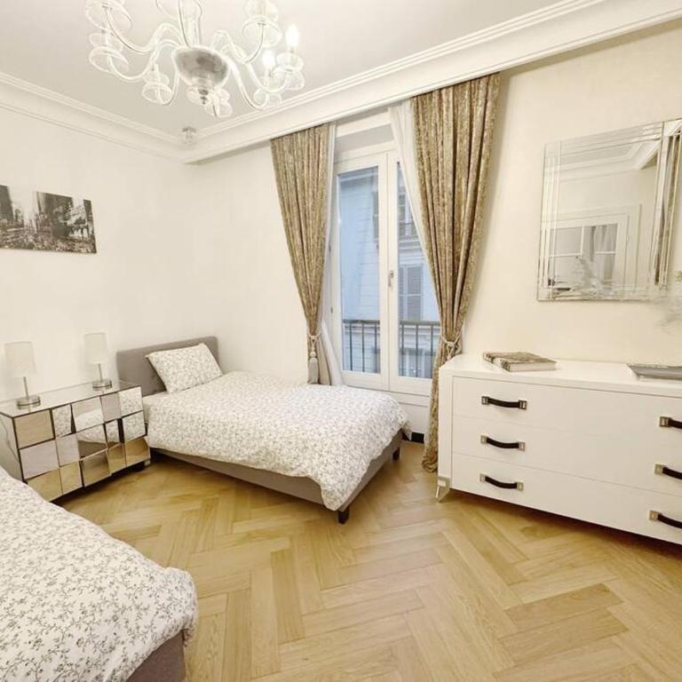 Elégant 4 pièces au coeur du Paris artiste - Appartement 2 Chambres - 26