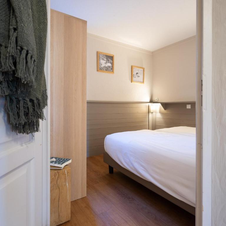 Appartement 6 personnes, balcon, piscine, ski aux pieds - Appartement 3 Chambres - 21