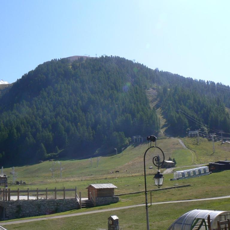 Grand Paradis - Appartement avec Vue sur la Montagne - 2