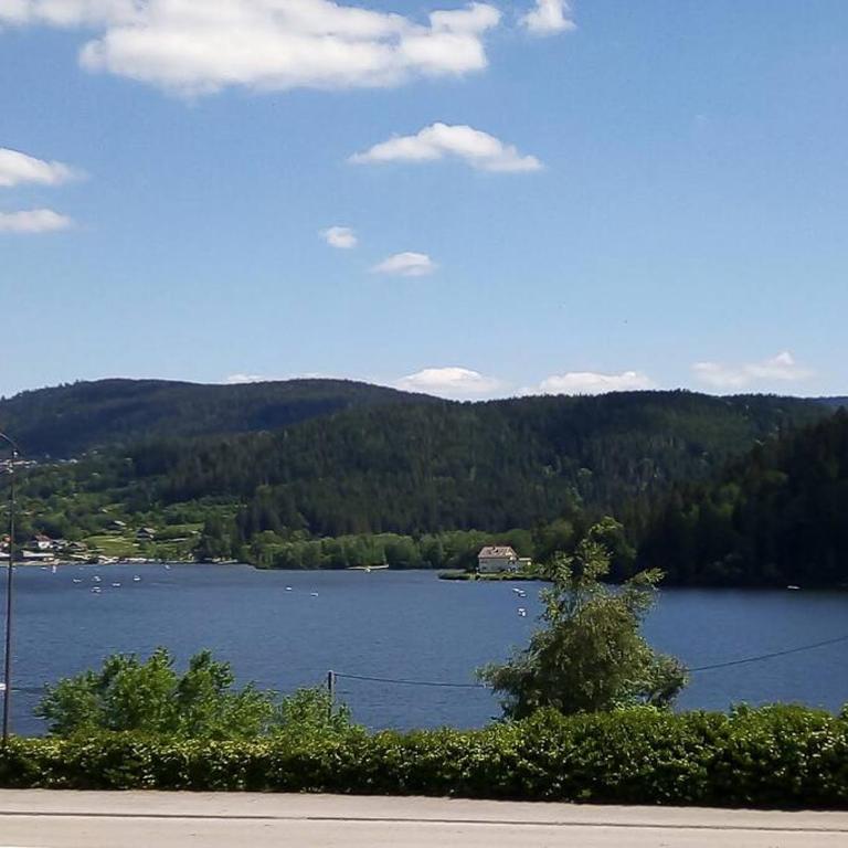 Nouveau loft à moins de 100m du lac classé 2 étoiles - Appartement 2 Chambres - 1