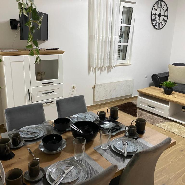 Old Town Royal Residence - Apartman - 2