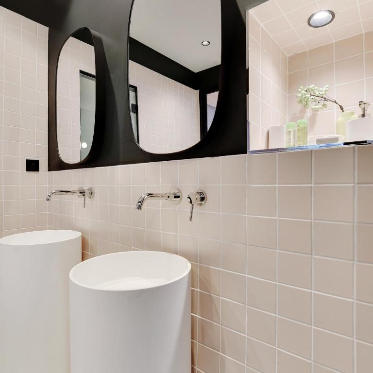 Magnifique Studio 2P avec Jacuzzi et Cinema - Monolocale King Deluxe - 4