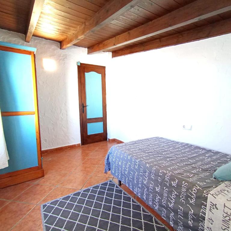 Red House - Two-Bedroom House - 24