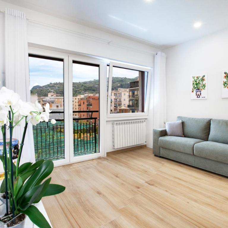 Solymar Suite - One-Bedroom House - 1