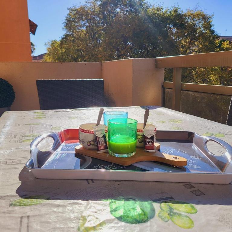 Charmant 2 pièces, traversant, clim, wifi, parking - Appartement 1 Chambre - 25