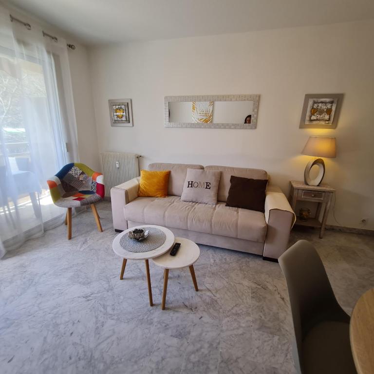 Charmant 2 pièces, traversant, clim, wifi, parking - Appartement 1 Chambre - 12