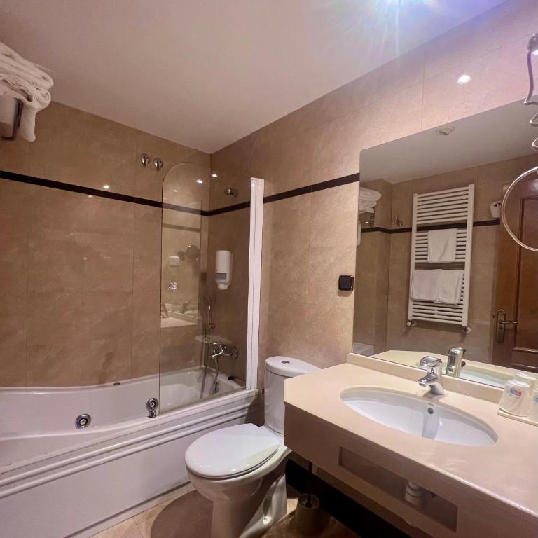 Hotel Solana - Habitación Triple - 2