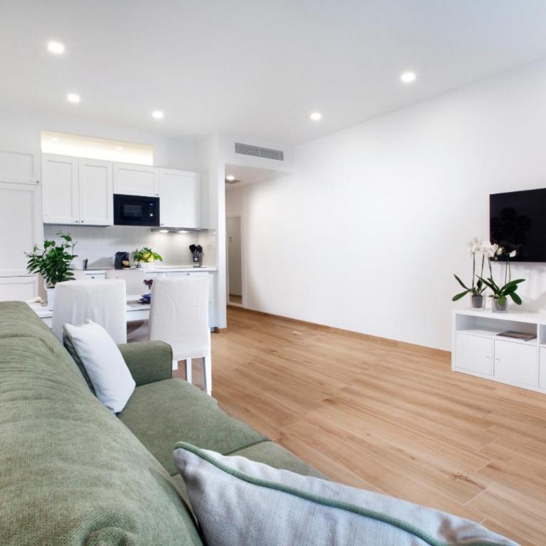 Solymar Suite - One-Bedroom House - 4