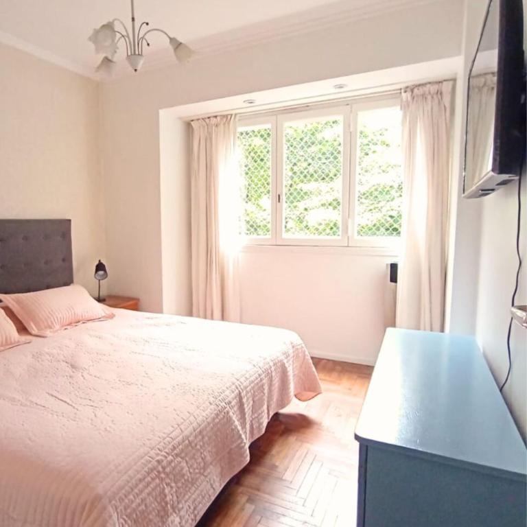 Colón - Two-Bedroom Apartment - 1