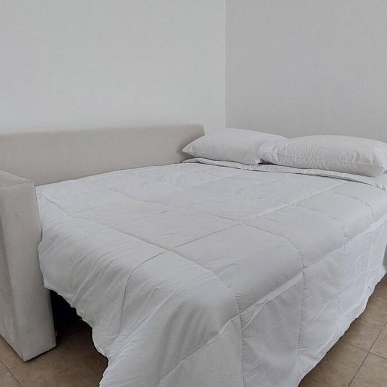 Luminoso departamento céntrico - One-Bedroom Apartment - 11