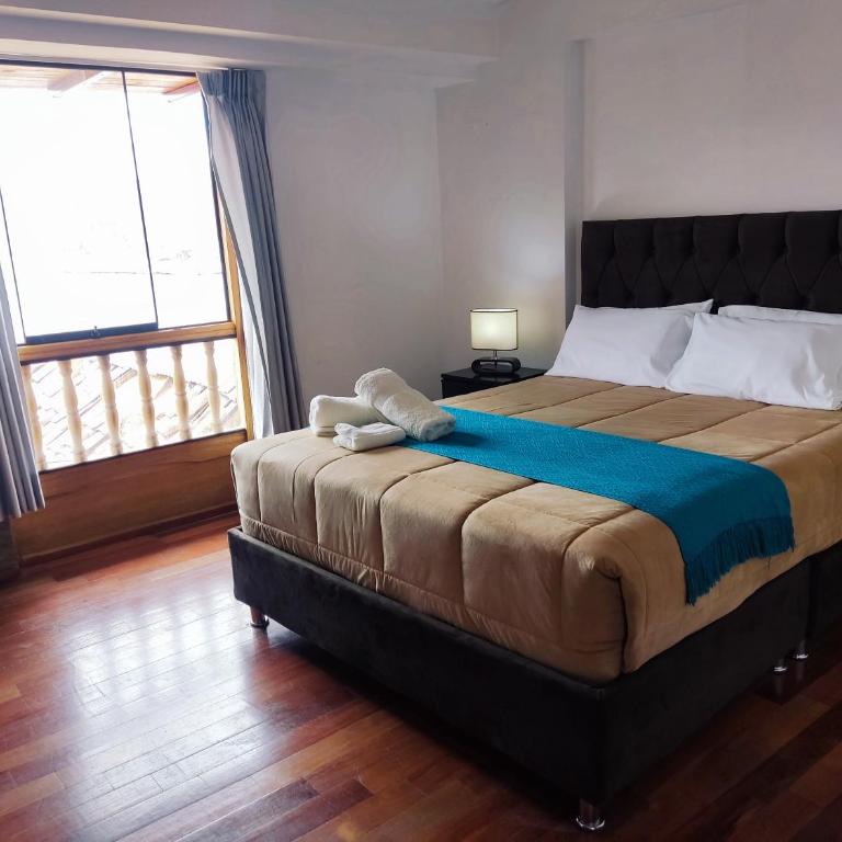 Anata Hotel - Large Double Room - 5