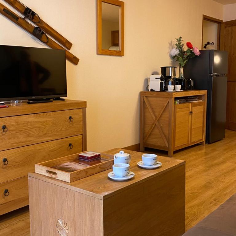 Appartement T2+coin nuit 6 pers résidence de Cami Real au centre du village de saint Lary Soulan avec piscine intérieure+ sauna et hammam - Apartment mit 2 Schlafzimmern - 9