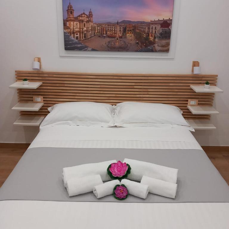 B&B Central Station - Double Room with Private Bathroom - 23