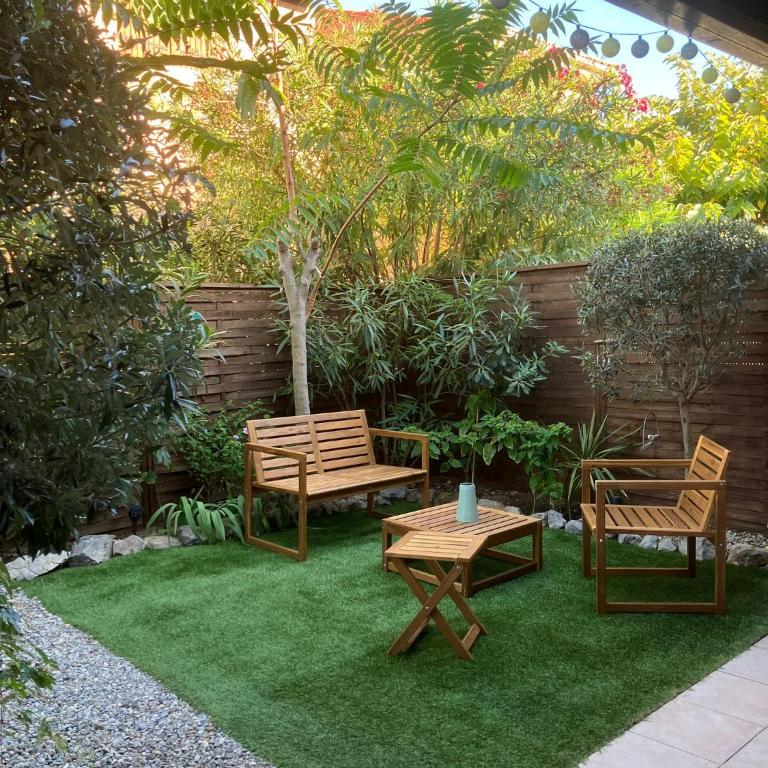Appartement 4 étoiles, avec jardin clôturé et piscine dans la résidence - Narbonne Plage - linge inclus - Apartment - 16