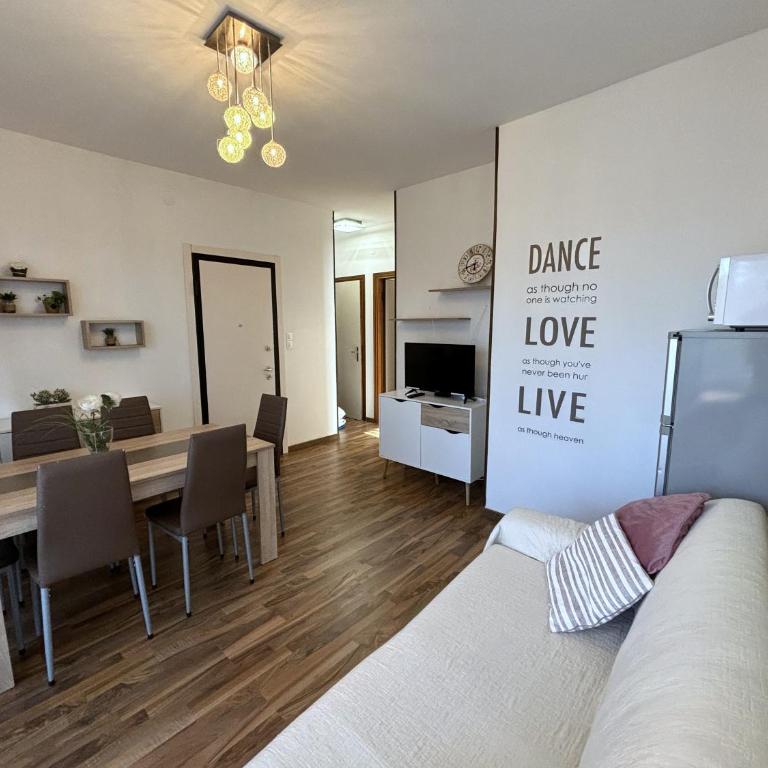 Appartamento Peschiera - Apartment with Balcony - 7