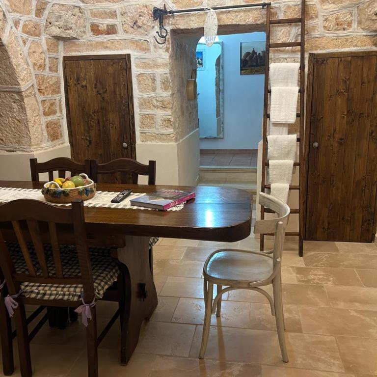 Trullo Elisabetta - Three-Bedroom House - 63