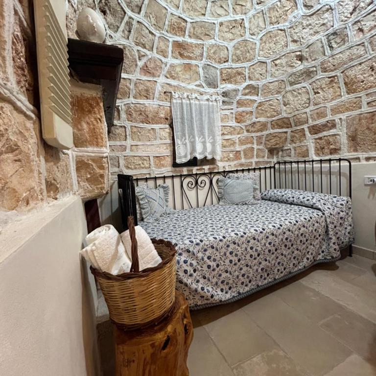 Trullo Elisabetta - Three-Bedroom House - 19