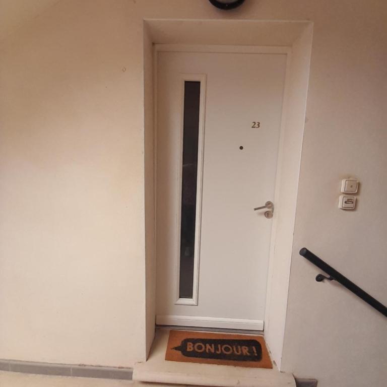 Junior 14600 - Two-Bedroom Apartment - 20