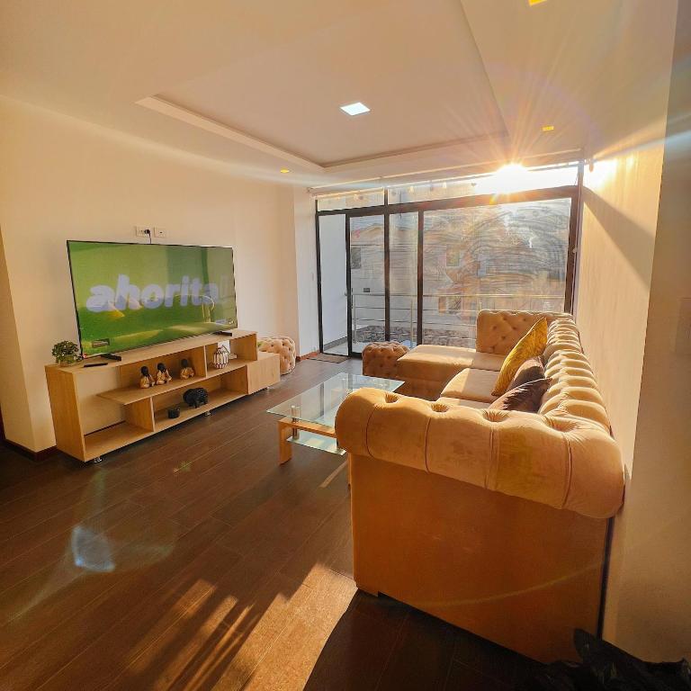 Amplio Departamento Familiar en Loja - Apartamento de 1 dormitorio - 28