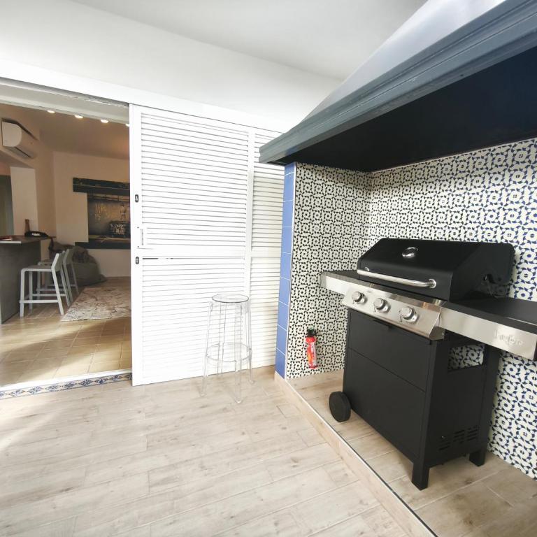 PAMRO moderner Bungalow - 4 Schlafzimmer - 2 Bäder - Whirpool - Ferienanlage mit Pool - Familienfreundlich - Casa de 4 dormitorios - 76