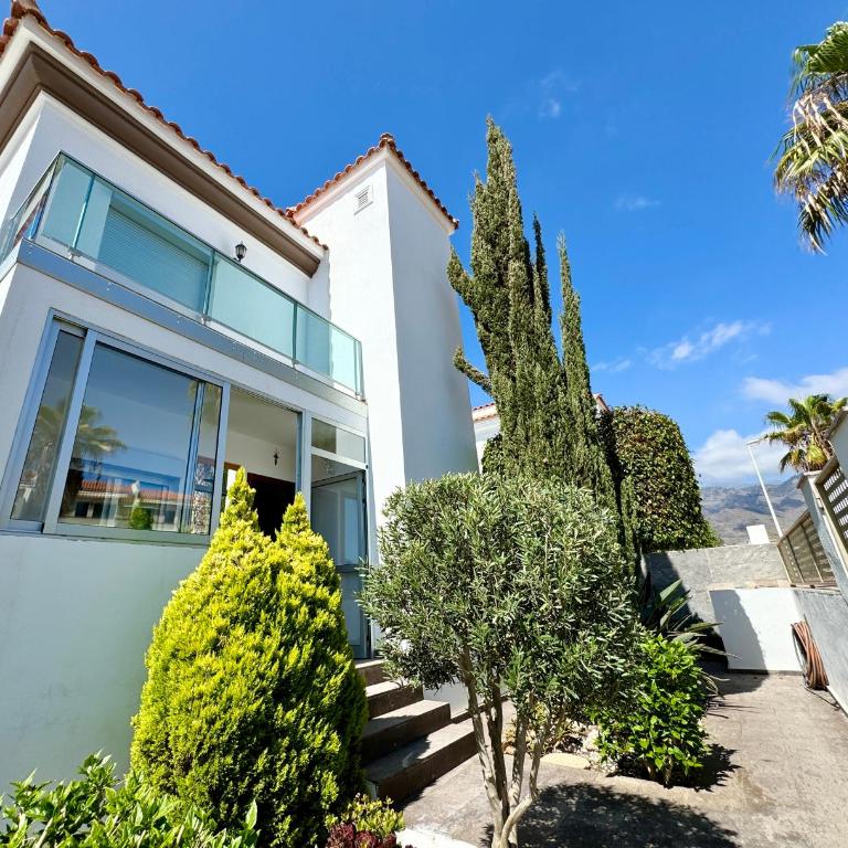 Villa con vista al mar y piscina privada - Villa de 3 dormitorios - 4