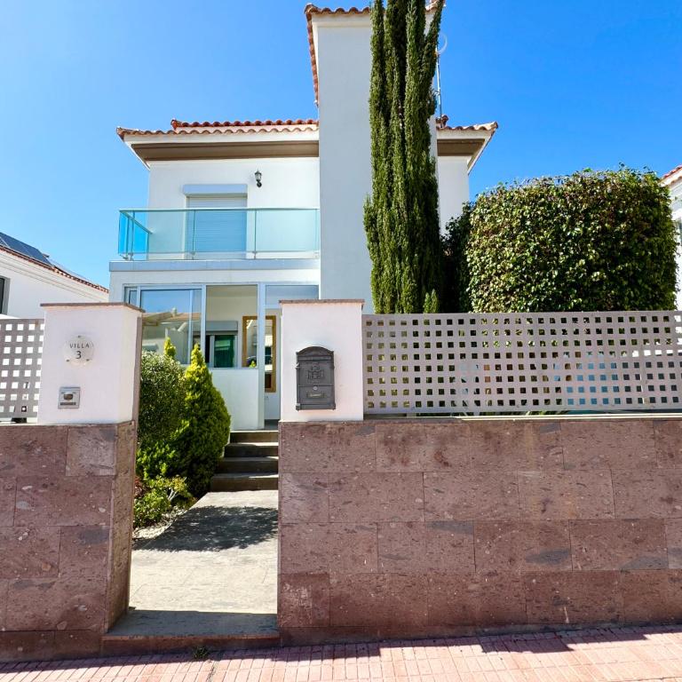Villa con vista al mar y piscina privada - Villa de 3 dormitorios - 13