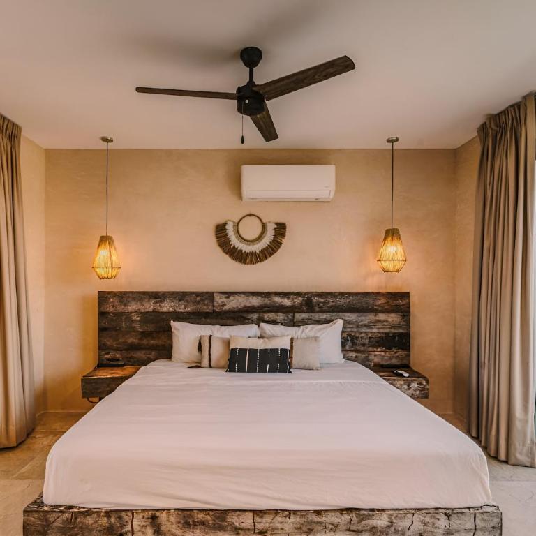 Deluxe 6BR Double Penthouse with 2 Private Roof Pools - Apartment - 58