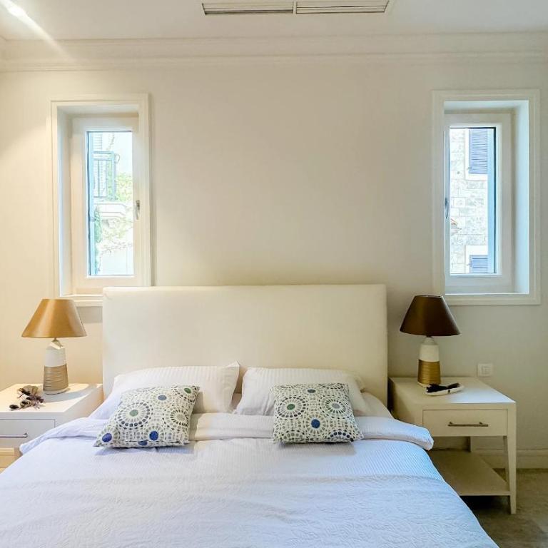 Sea View Three Bedroom Apartment - Marina Village - Three-Bedroom Apartment - 37