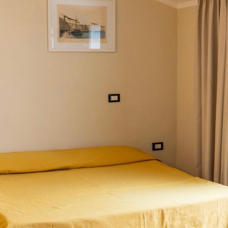 Hotel Fabricia - Camera Familiare - 12