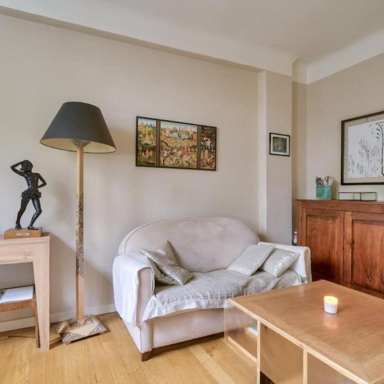 Appart calme à Buttes-Chaumont - Appartement 1 Chambre - 12