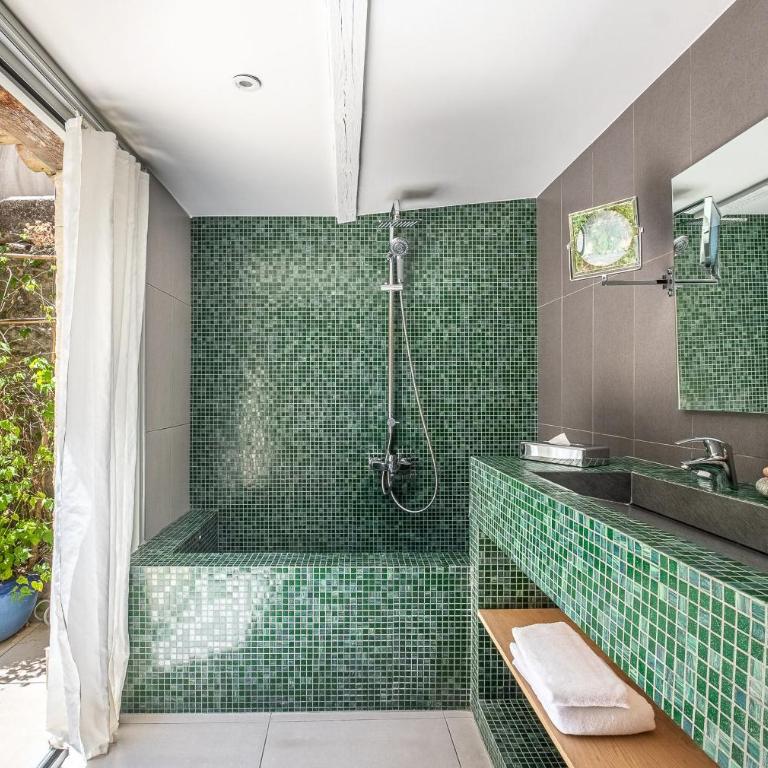 Boutique Hôtel Entraigues - Chambre Double Supérieure de Luxe avec Terrasse - 15