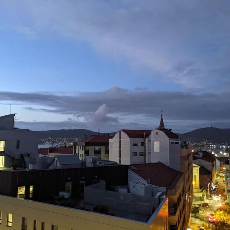 Ático con terraza en el corazón de Vigo - Apartamento de 3 dormitorios con vistas - 8