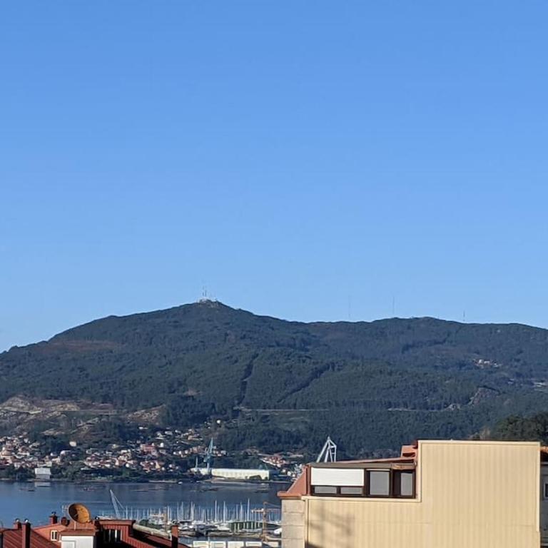 Ático con terraza en el corazón de Vigo - Apartamento de 3 dormitorios con vistas - 6
