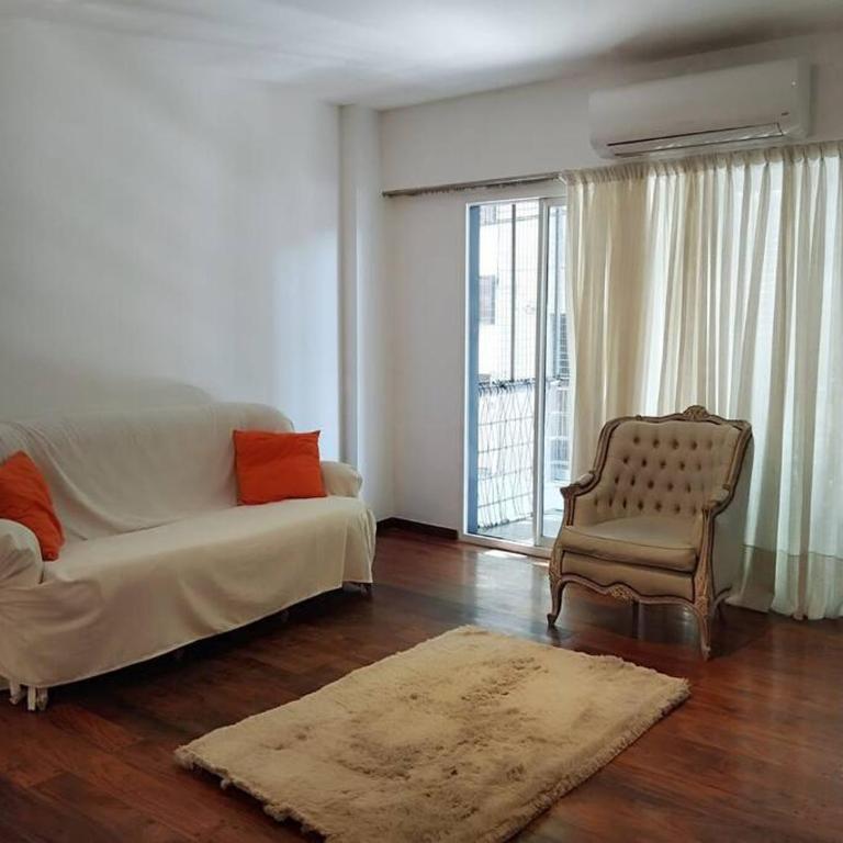 Departamento Barrancas, excelente ubicación, muy amplio, con seguridad - Apartamento de 1 dormitorio - 5