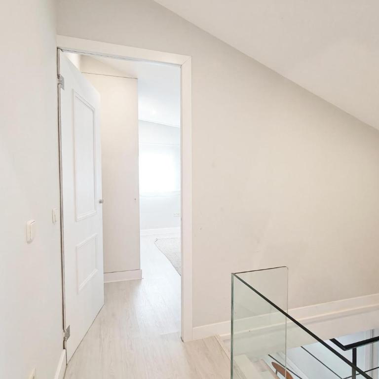 Lope de Vega - Three-Bedroom Apartment - 30