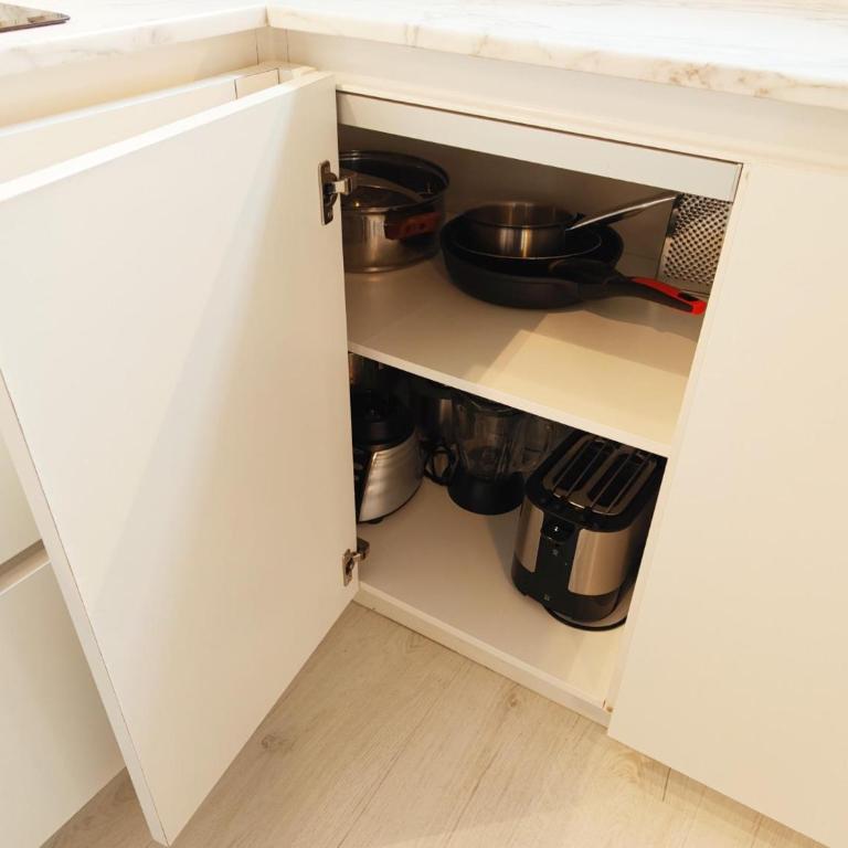 Lope de Vega - Three-Bedroom Apartment - 2