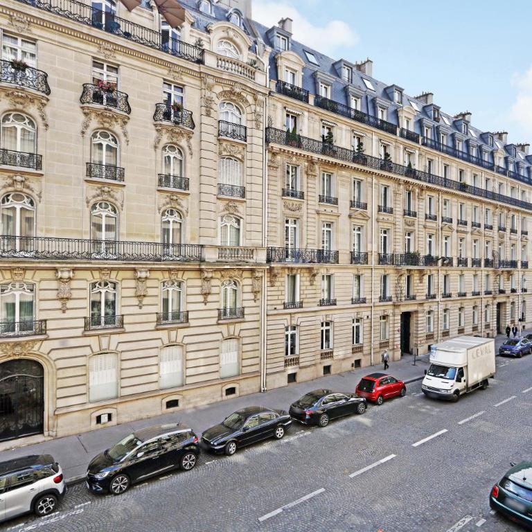 Pick A Flat's Apartment in Triangle d'Or - Pierre 1er de Serbie - Appartement 1 Chambre - 15