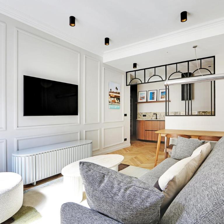 Pick A Flat's Apartment in Triangle d'Or - Pierre 1er de Serbie - Appartement 1 Chambre - 3
