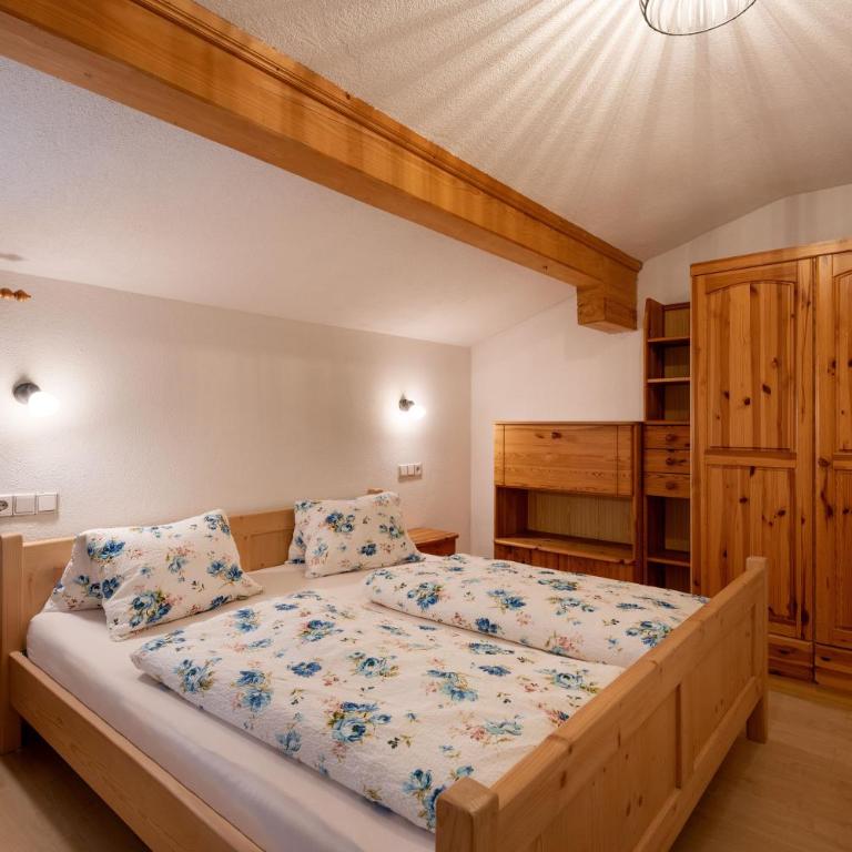Ferienwohnungen Taxacher - Apartment mit 2 Schlafzimmern und Dusche - 3