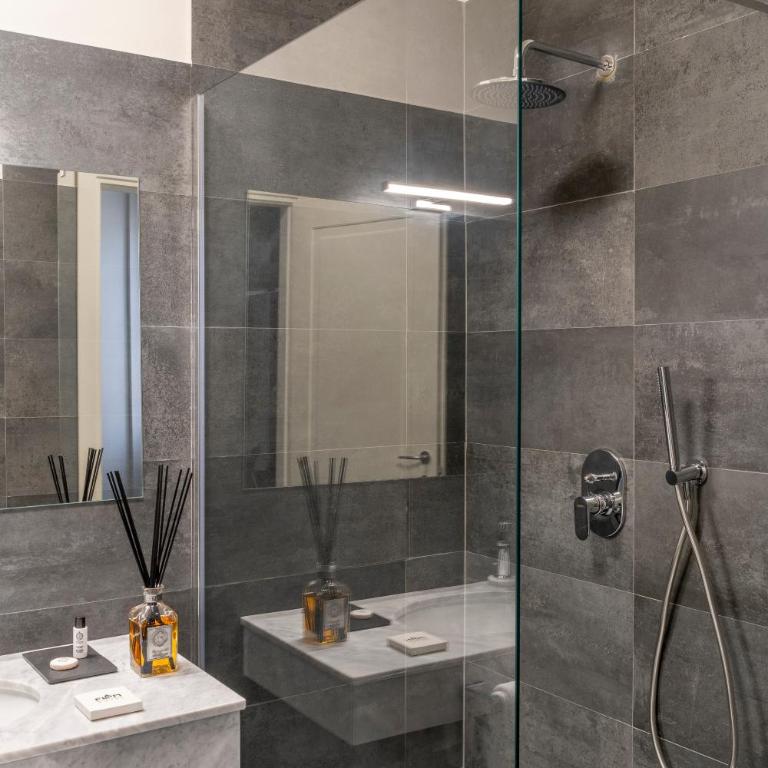 Flom Boutique Hotel - Junior Suite - 3