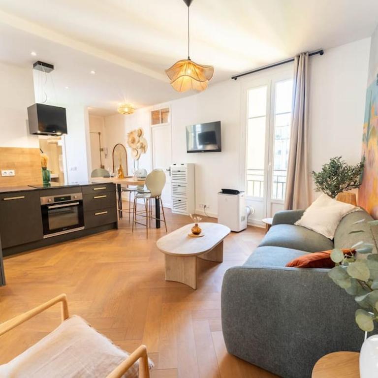 Superbe appartement deux chambres, centre proche port - Appartement - 1