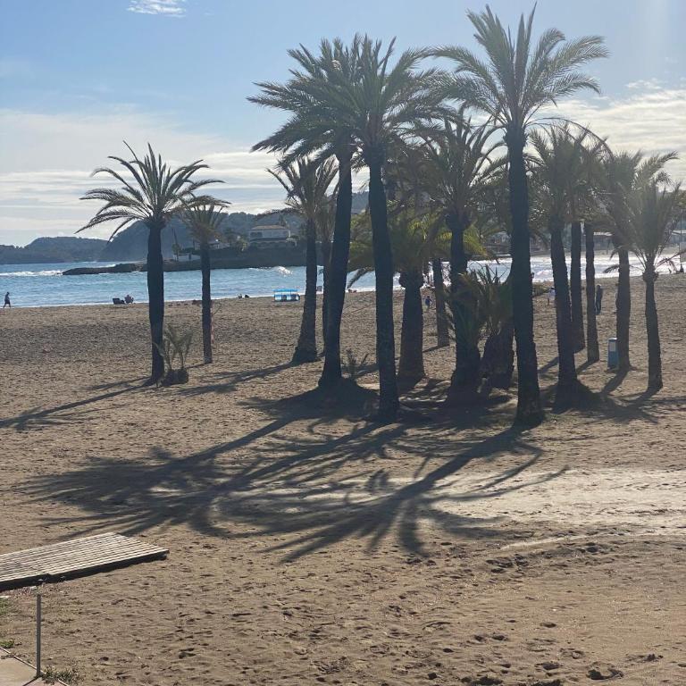 Ubicación, Location,Locatie 3 min Playa Arenal - Apartamento con vistas al mar - 2